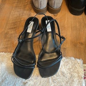 Steven - Black Square Toe Kitten Heel